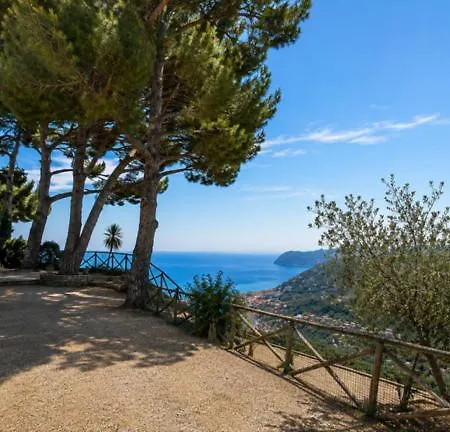 Riviera Panorama Retreat *